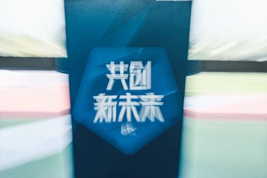 周票房：《侏罗纪世界3》蝉联周冠 《暗恋》破亿 2022-06-20 2022年第24周（6月13日至6月19日）中国内地电影市场总放映场次为195.3万场，平均票价35.3元每张，周票房为3.81亿元。