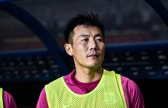 正在大阪准备SMAP演唱会的木村 罗志祥收到木村拓哉签名：怕见到您本人我会哭 2019-04-15 4月15日，罗志祥在微博晒出木村拓哉赠送的礼物签名，并配文称：“谢谢木村拓哉先生送礼物签名给我，也谢谢友人的帮忙，超级超级开心！
